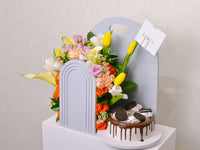 Oreo Cake | 1/2 KG |Floral Arrangement - KKOCH