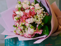 Flower Bouquet | 1/2 KG Cakes - KKOCH