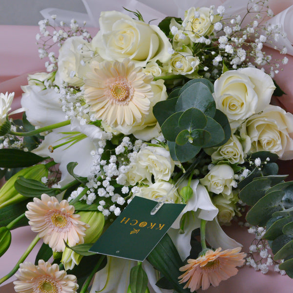Pure Elegance - Hand Bouquet - KKOCH