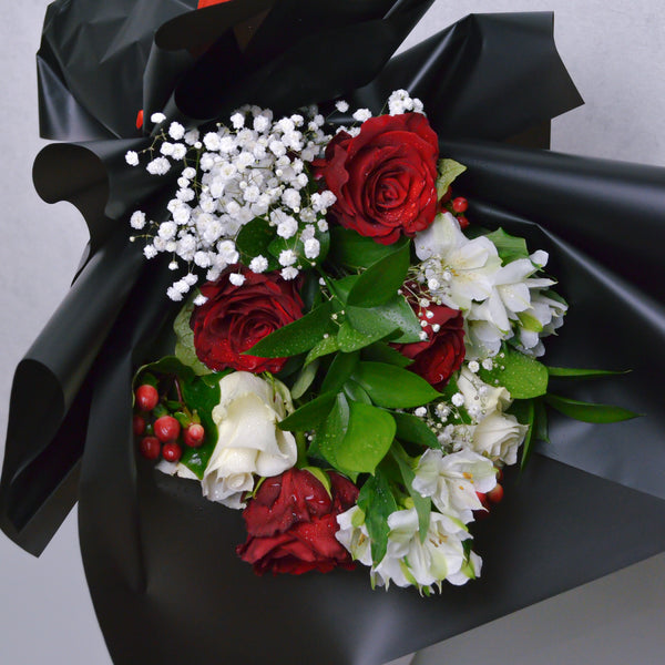 Elegant Allure - Hand Bouquet - KKOCH