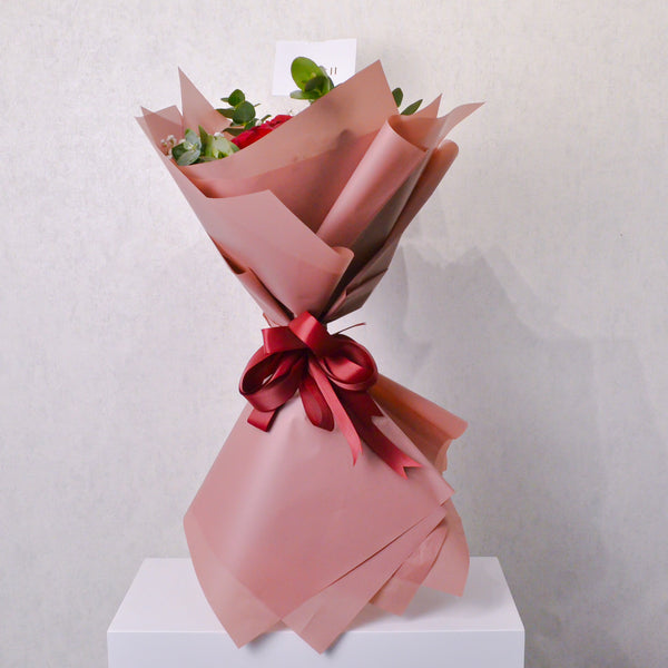 Timeless Romance - Hand Bouquet - KKOCH