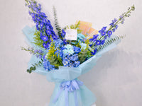 Beauty and the blues | Hand Bouquet | Large - KKOCH