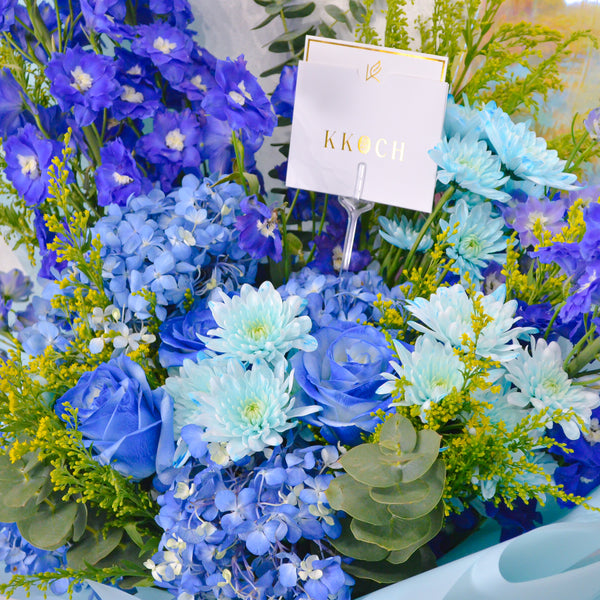 Beauty and the blues | Hand Bouquet | Large - KKOCH