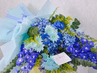 Beauty and the blues | Hand Bouquet | Large - KKOCH