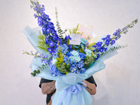 Beauty and the blues | Hand Bouquet | Large - KKOCH