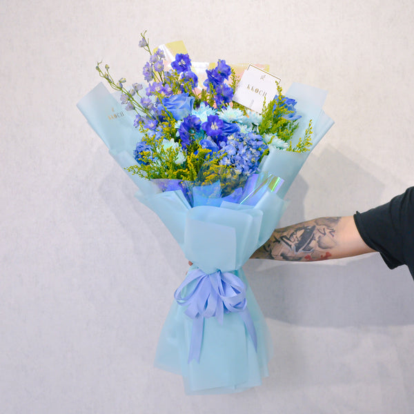 Blue Harmony | Hand Bouquet | Medium - KKOCH