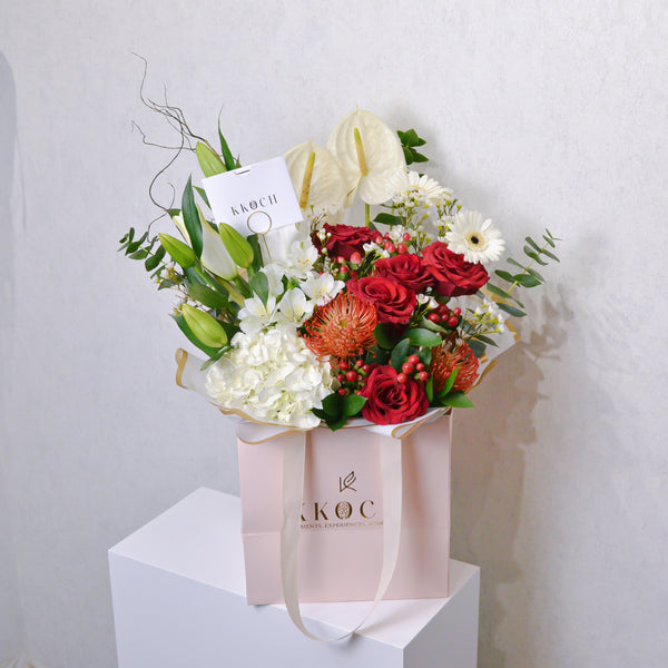 Red Rush - Hand Bouquet - KKOCH