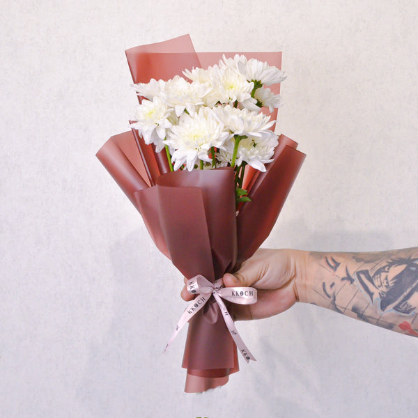 Eternal White | Hand Bouquet - KKOCH