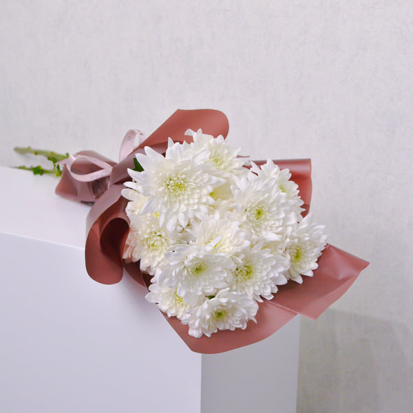 Eternal White | Hand Bouquet - KKOCH